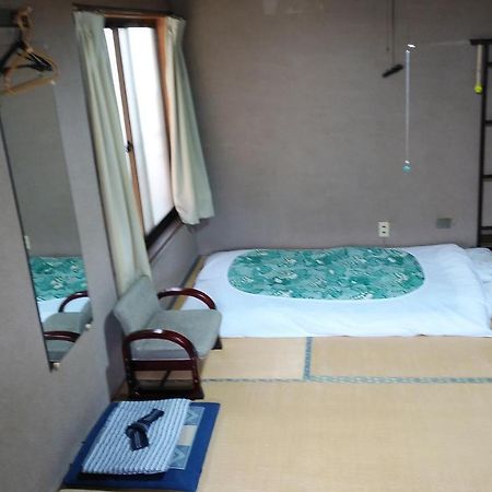 Walking Pilgrimage Hotel Tokiwa Ryokan Ozu  Eksteriør billede
