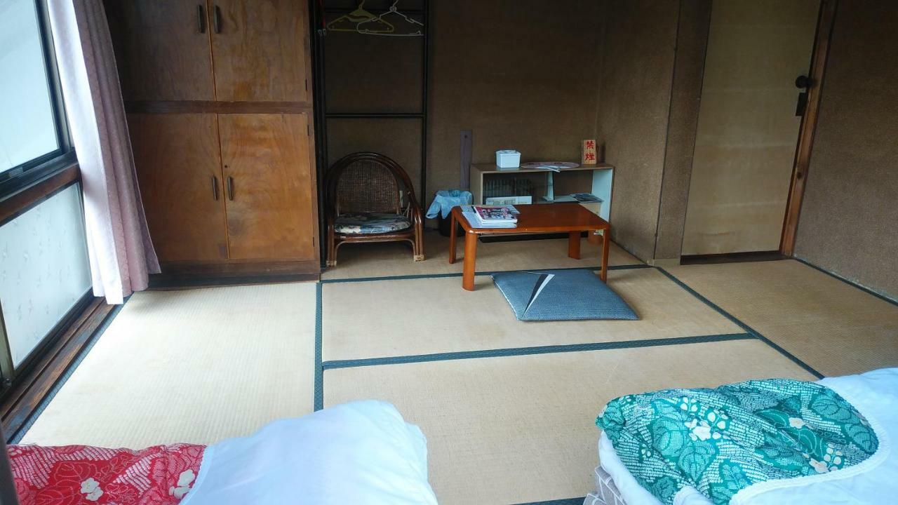 Walking Pilgrimage Hotel Tokiwa Ryokan Ozu  Eksteriør billede