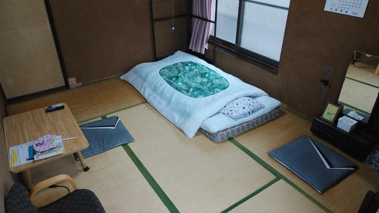 Walking Pilgrimage Hotel Tokiwa Ryokan Ozu  Eksteriør billede